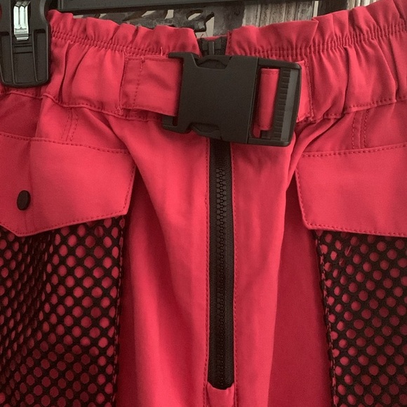 FP MOVEMENT Adventure Shorts Red Black NWT - Picture 4 of 6